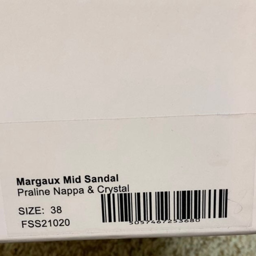 Sophia Webster Margaux Mid open toe Sandals in size 38. Beige Leather w/crystals - Picture 9 of 9